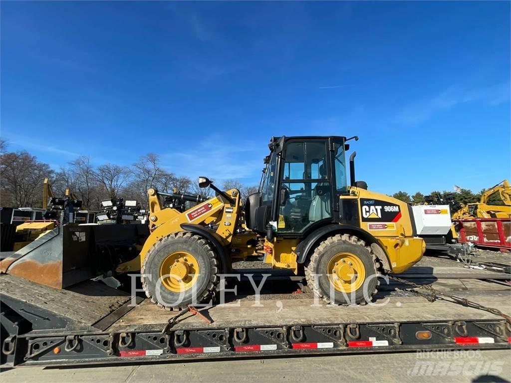 CAT 906M Radlader