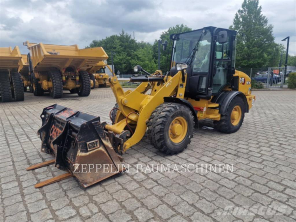 CAT 907M Radlader