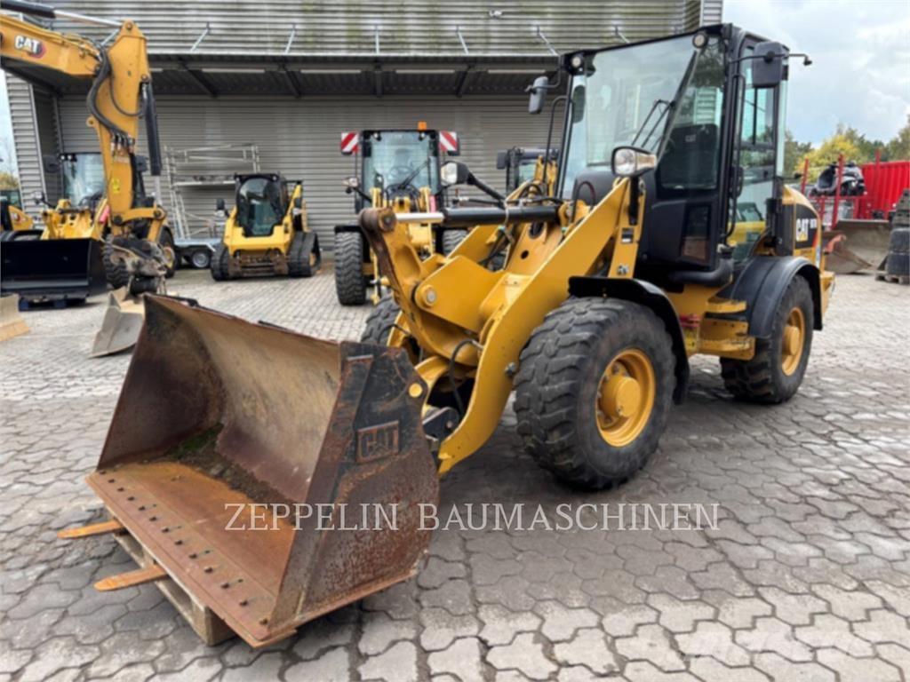 CAT 907M Radlader