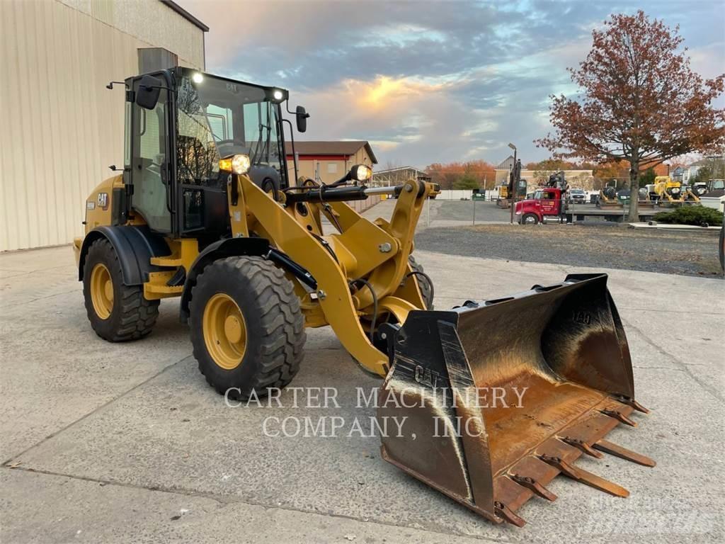 CAT 908 Radlader