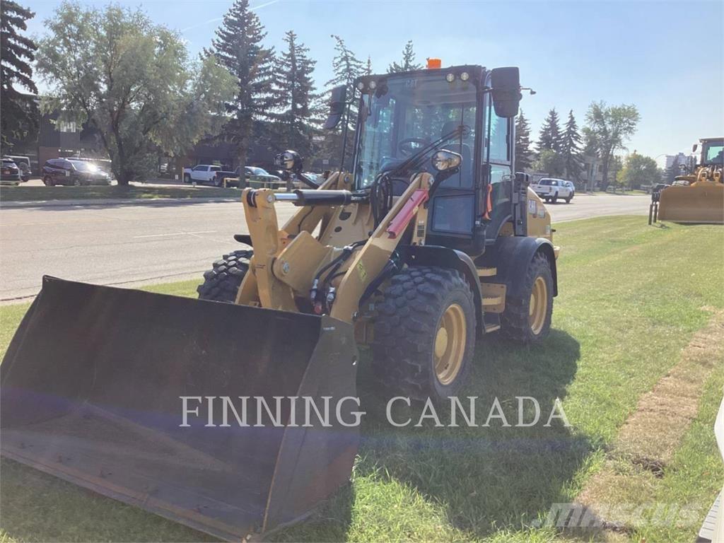 CAT 908 Radlader
