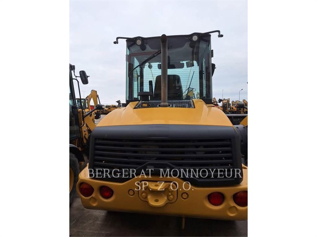 CAT 908M Radlader