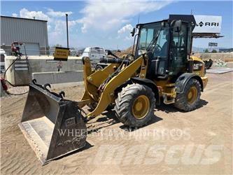 CAT 908M Radlader
