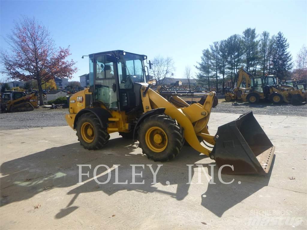 CAT 908M Radlader