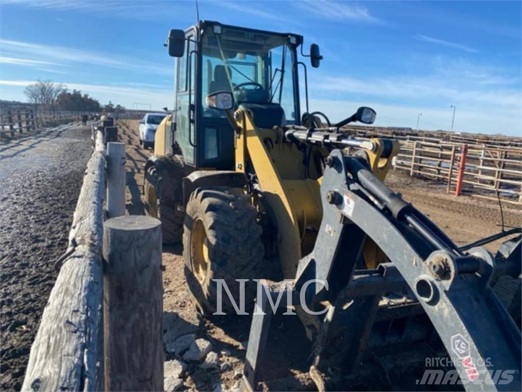 CAT 908M Radlader
