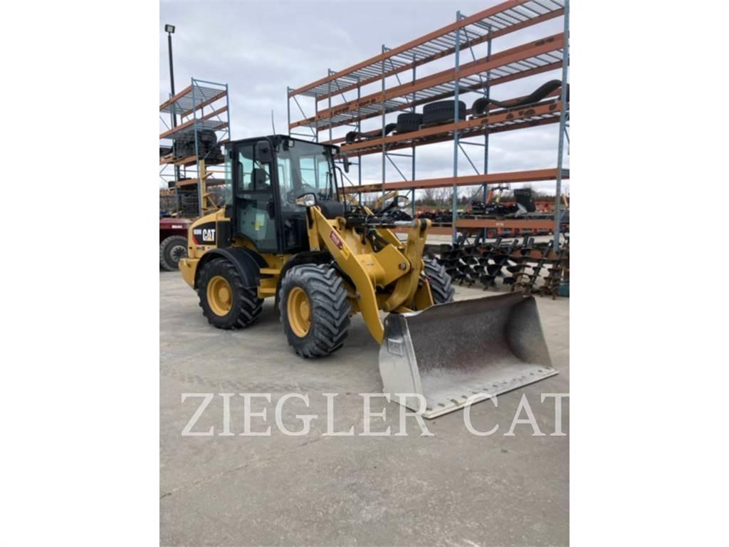 CAT 908M Radlader