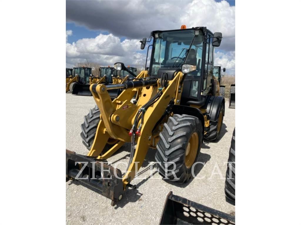 CAT 908M Radlader