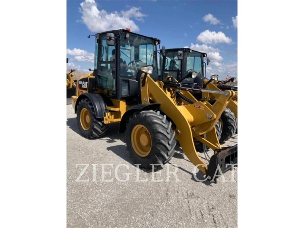 CAT 908M Radlader