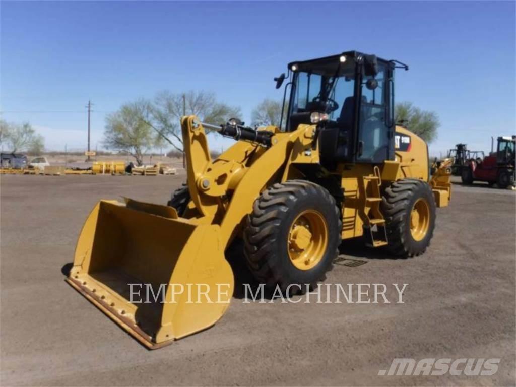 CAT 910M Radlader