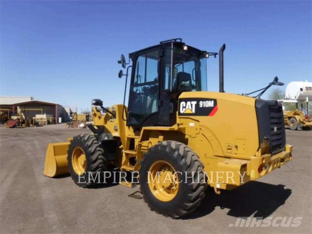 CAT 910M Radlader