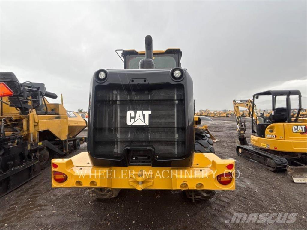 CAT 926 QC Radlader