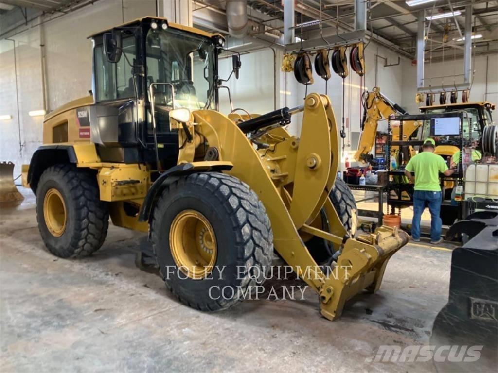 CAT 926M Radlader