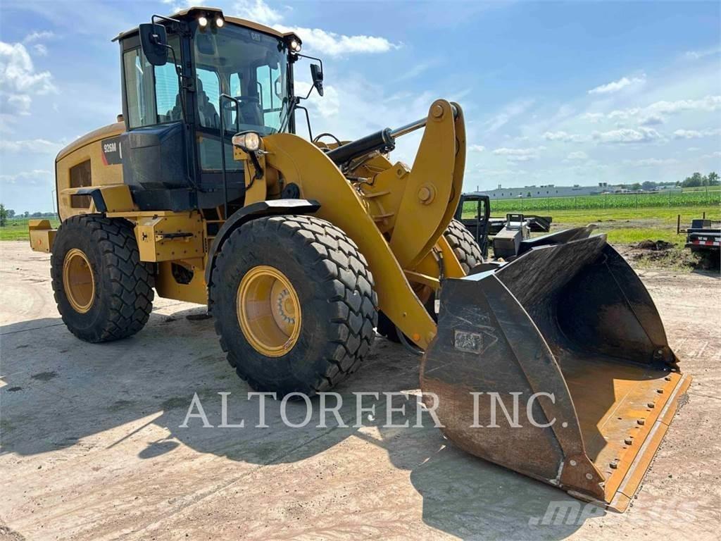 CAT 926M Radlader