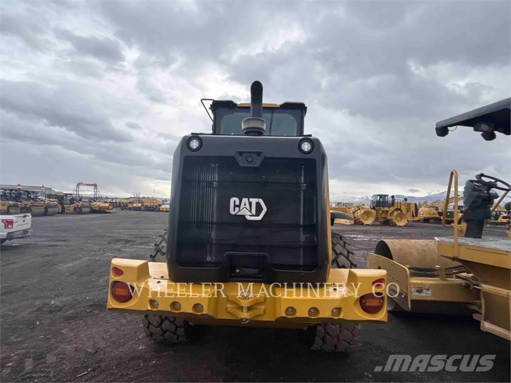 CAT 926M QC Radlader