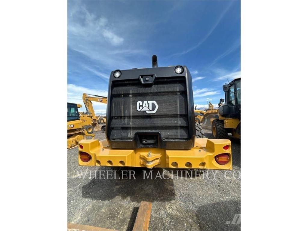 CAT 926M QC Radlader