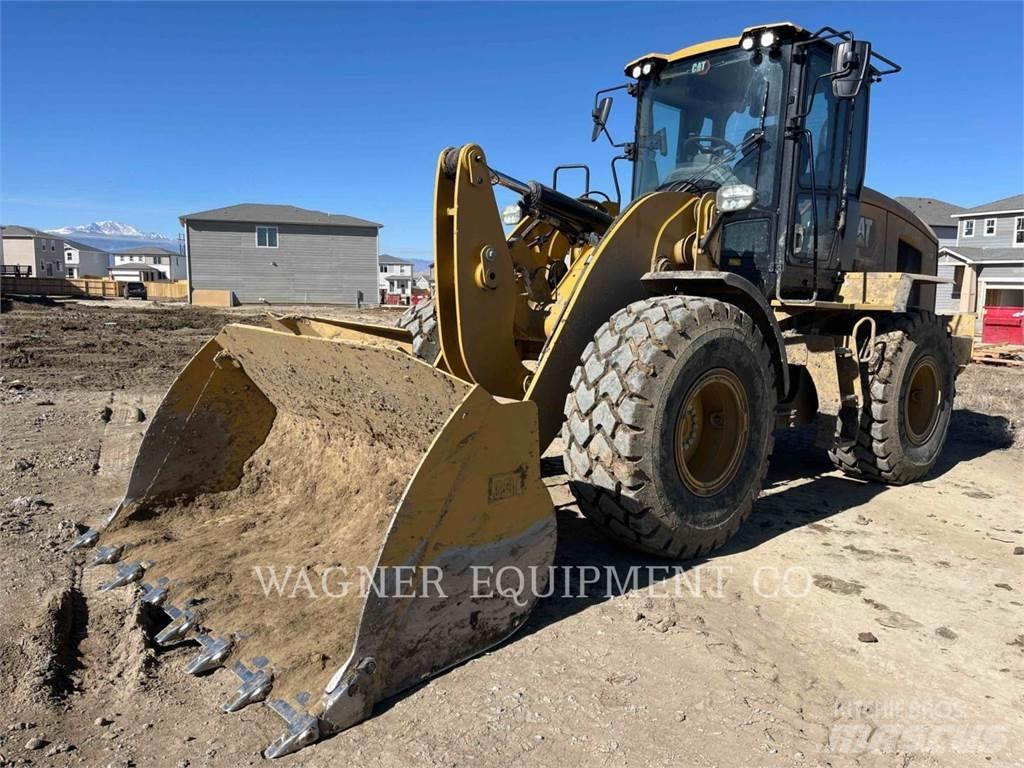 CAT 930 Radlader