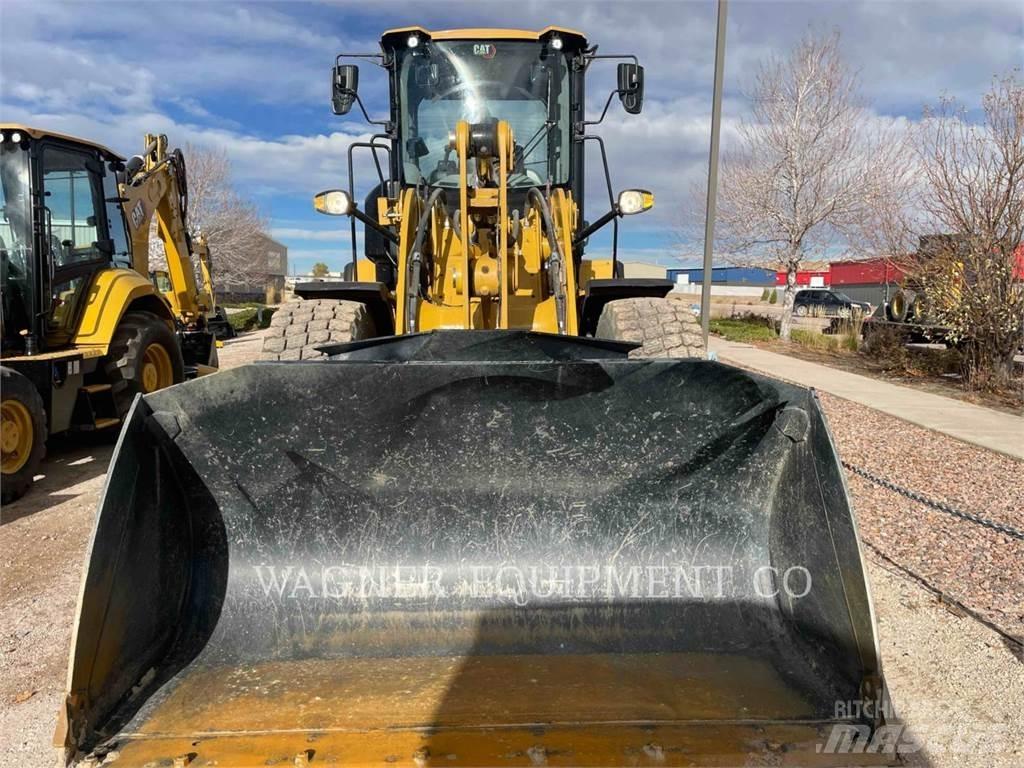 CAT 930M Radlader