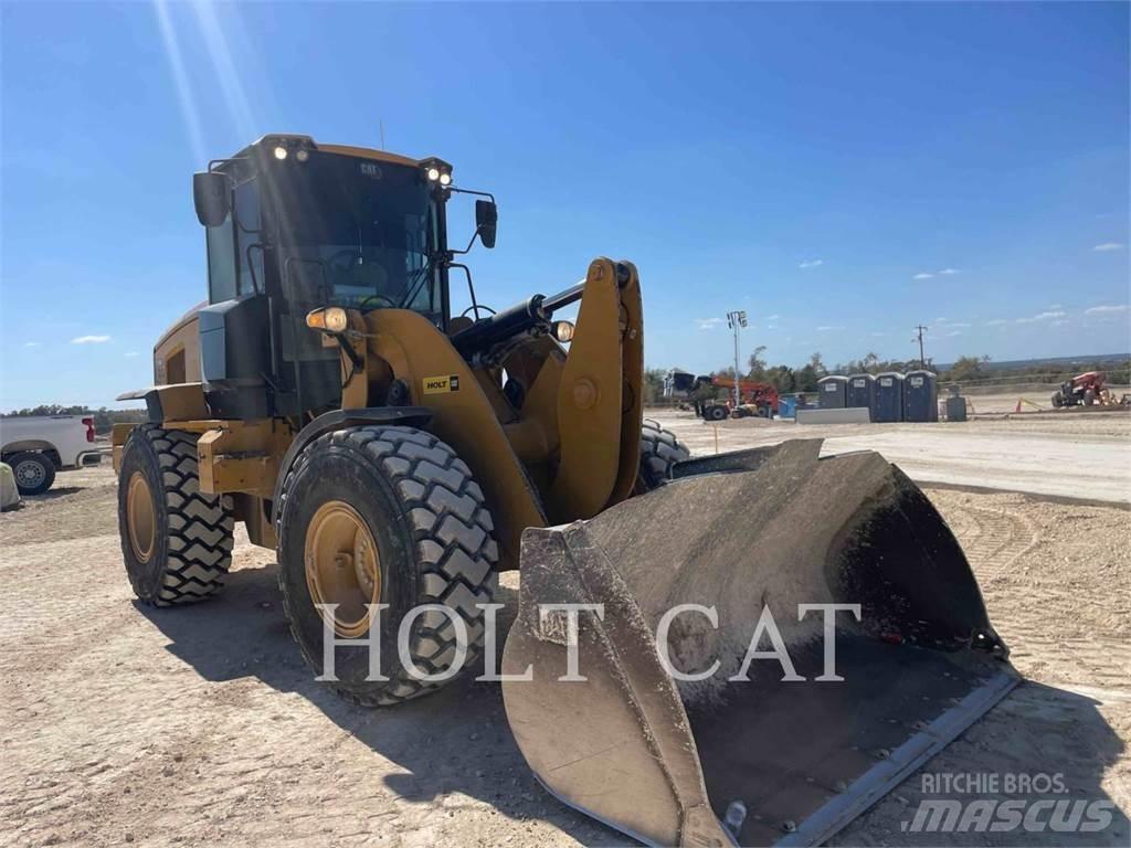 CAT 930M Radlader