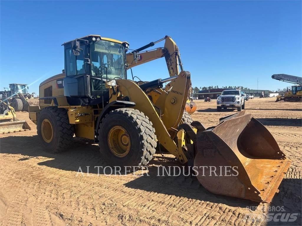 CAT 930M Radlader