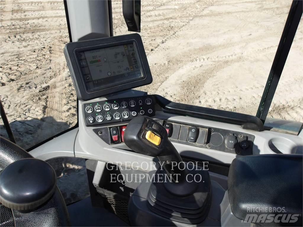 CAT 930M Radlader