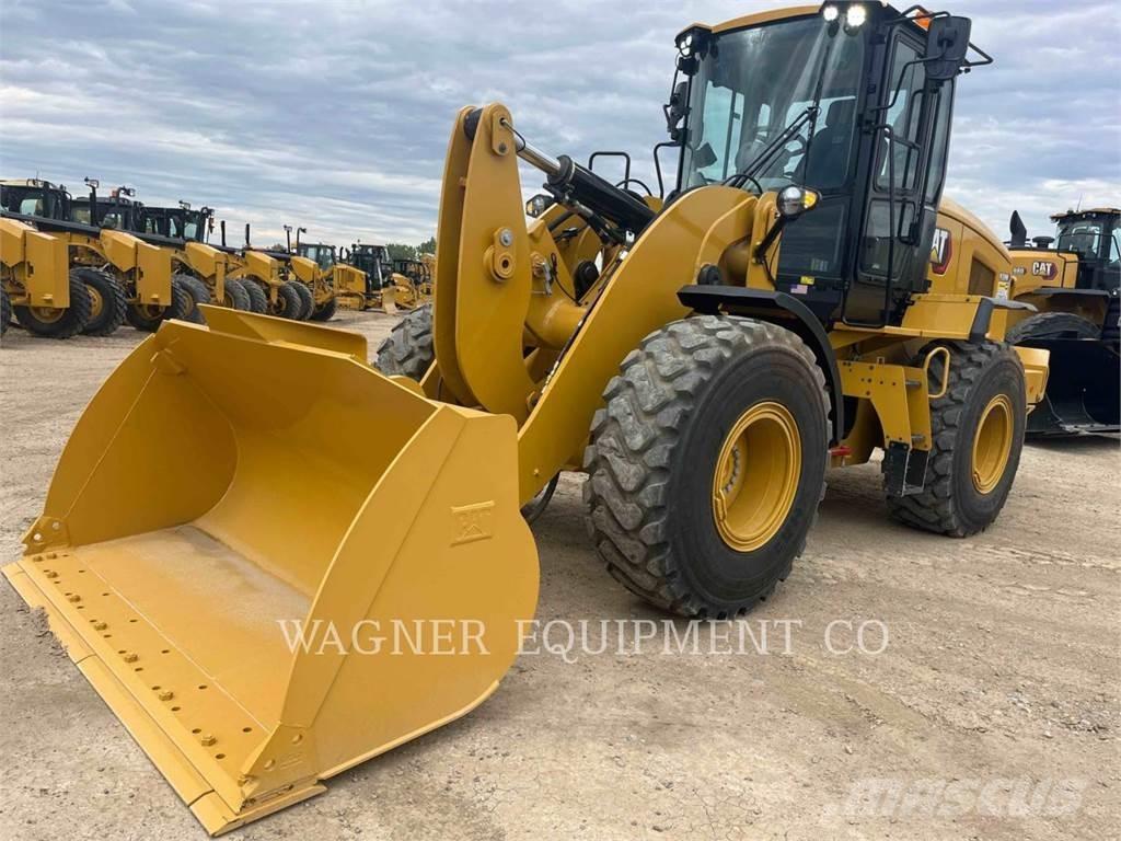 CAT 930M Radlader