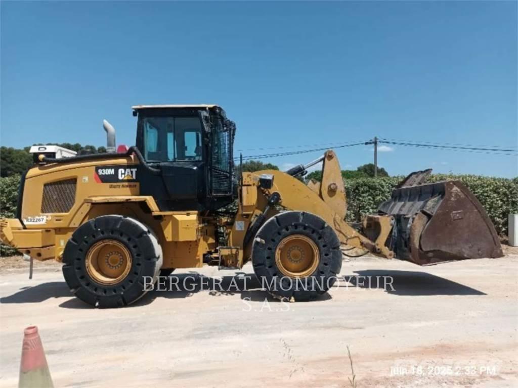 CAT 930M Radlader