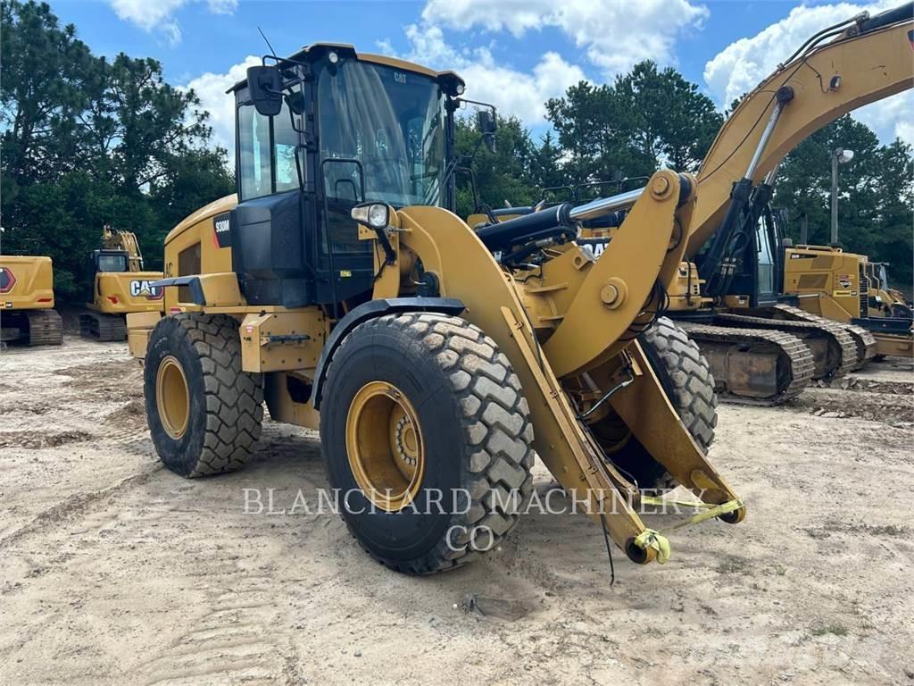 CAT 930M Radlader
