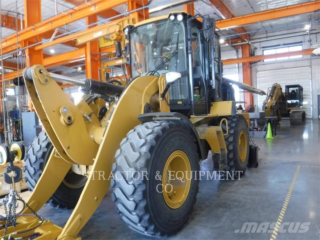 CAT 930M Radlader