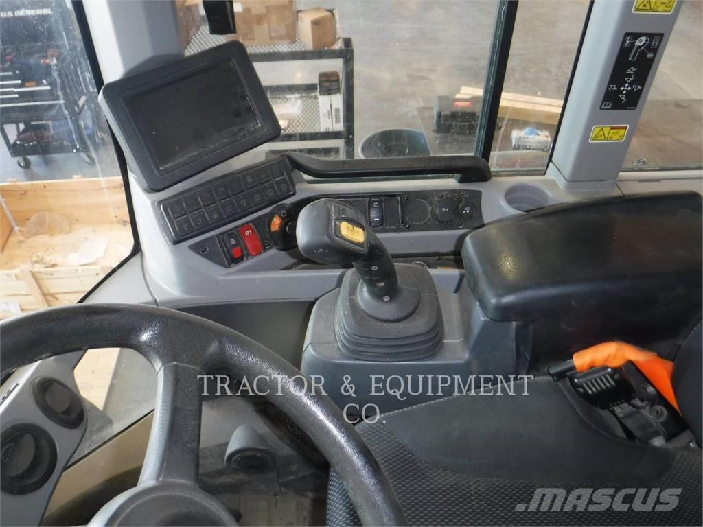 CAT 930M Radlader