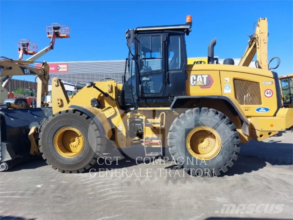 CAT 930M Radlader