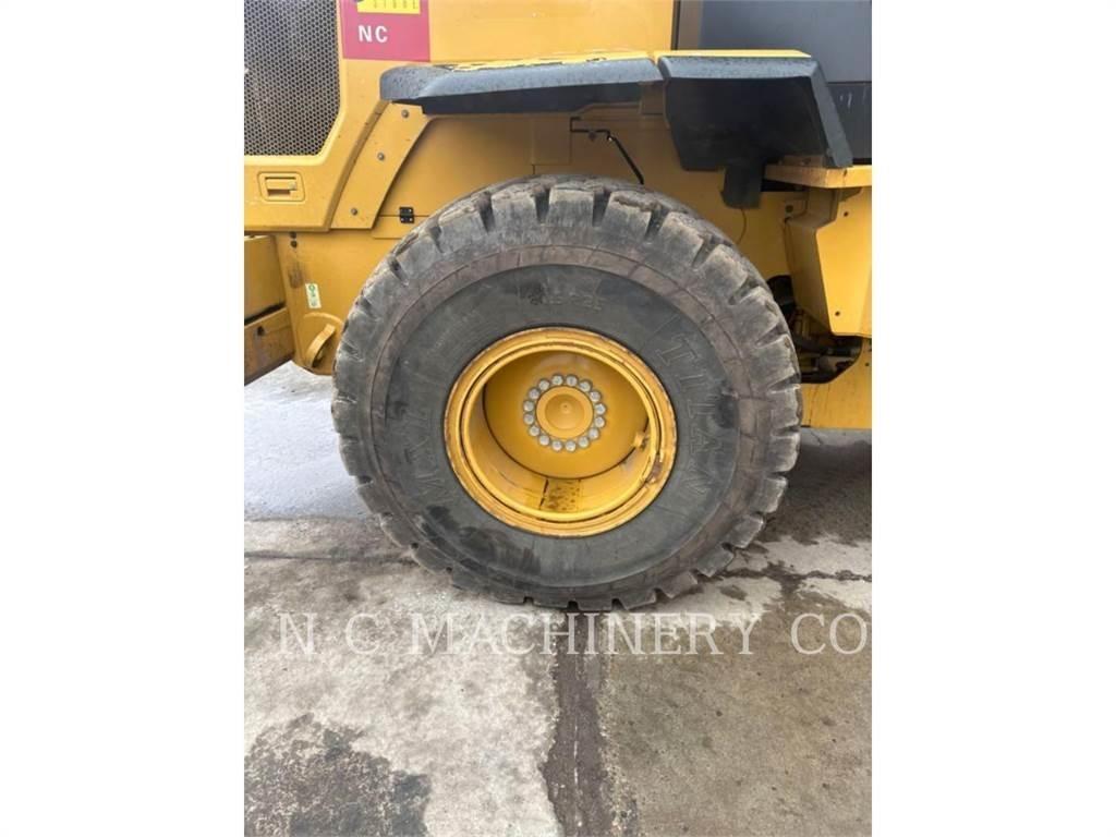 CAT 930M Radlader