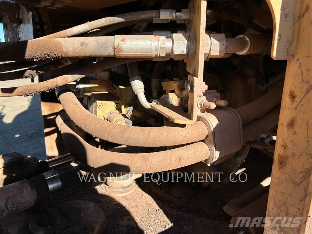 CAT 930M FC Radlader