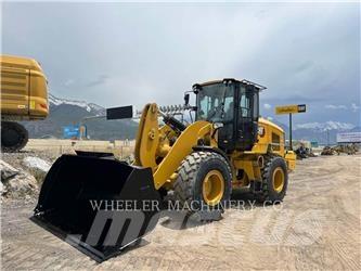 CAT 930M QC Radlader