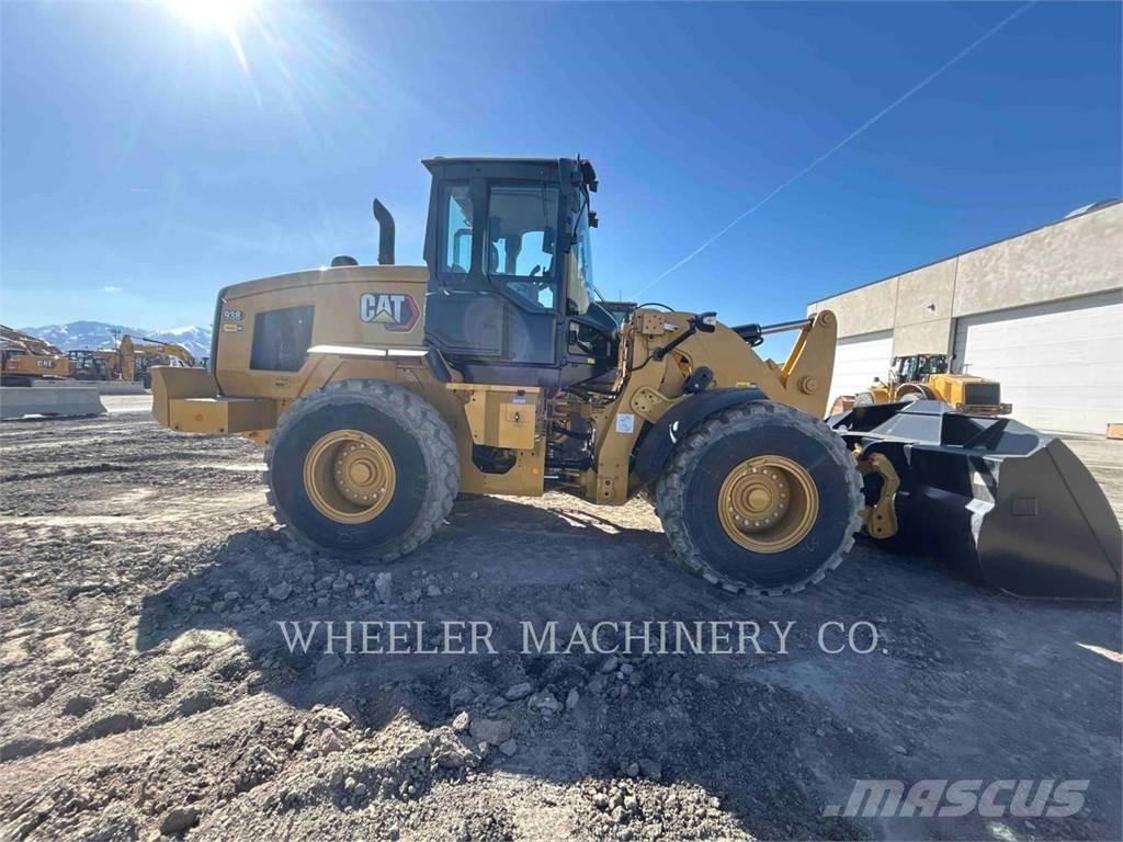 CAT 938 QC Radlader