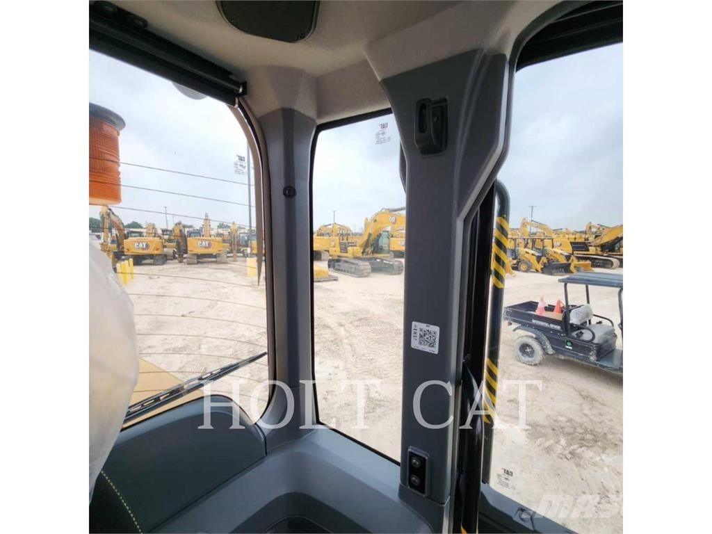 CAT 938 QC Radlader