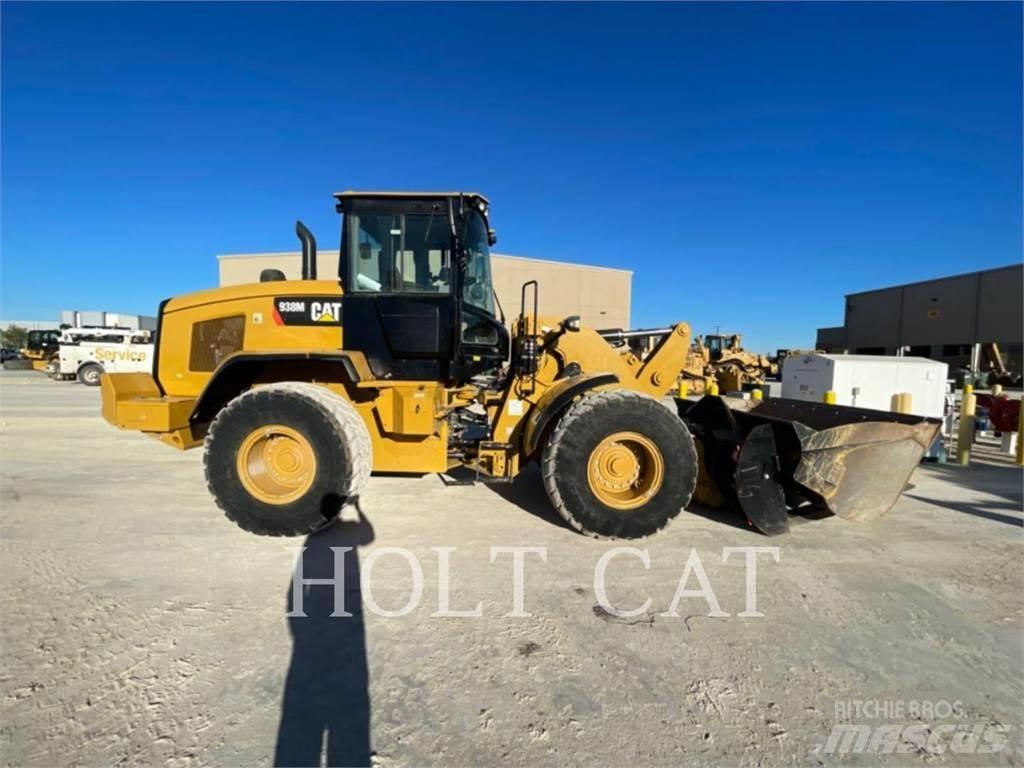 CAT 938M Radlader