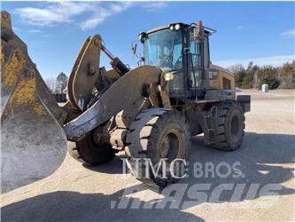 CAT 938M Radlader