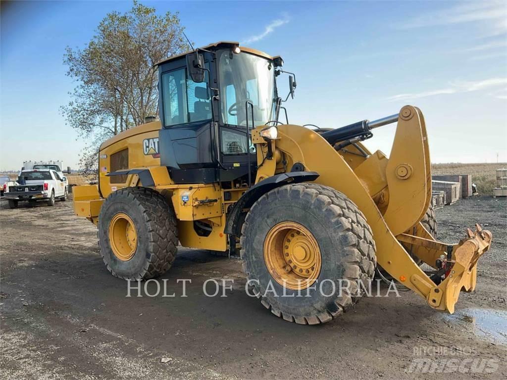 CAT 938M Radlader