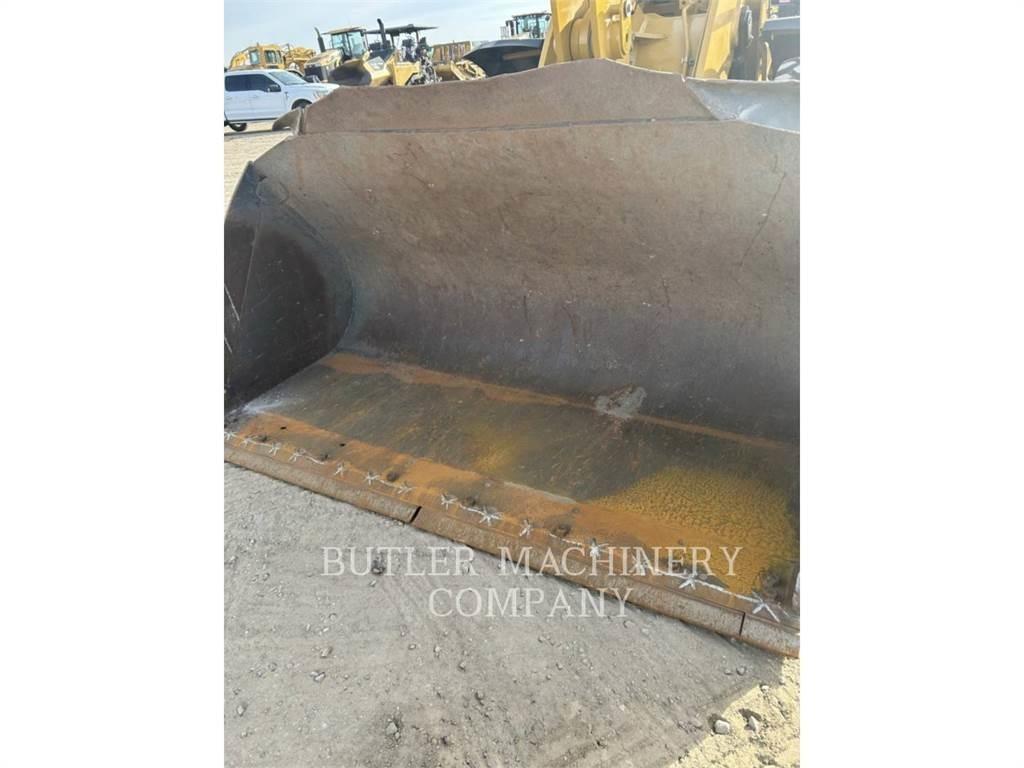 CAT 938M Radlader