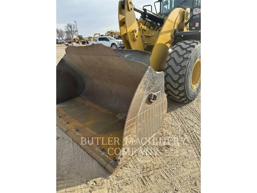 CAT 938M Radlader