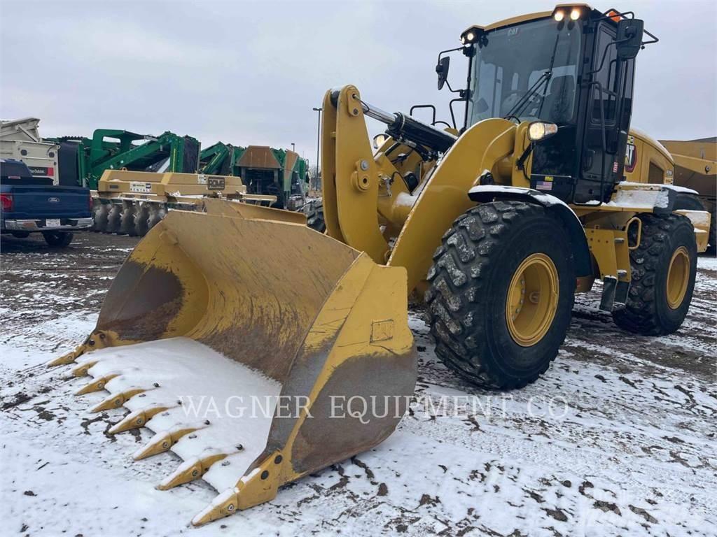 CAT 938M Radlader