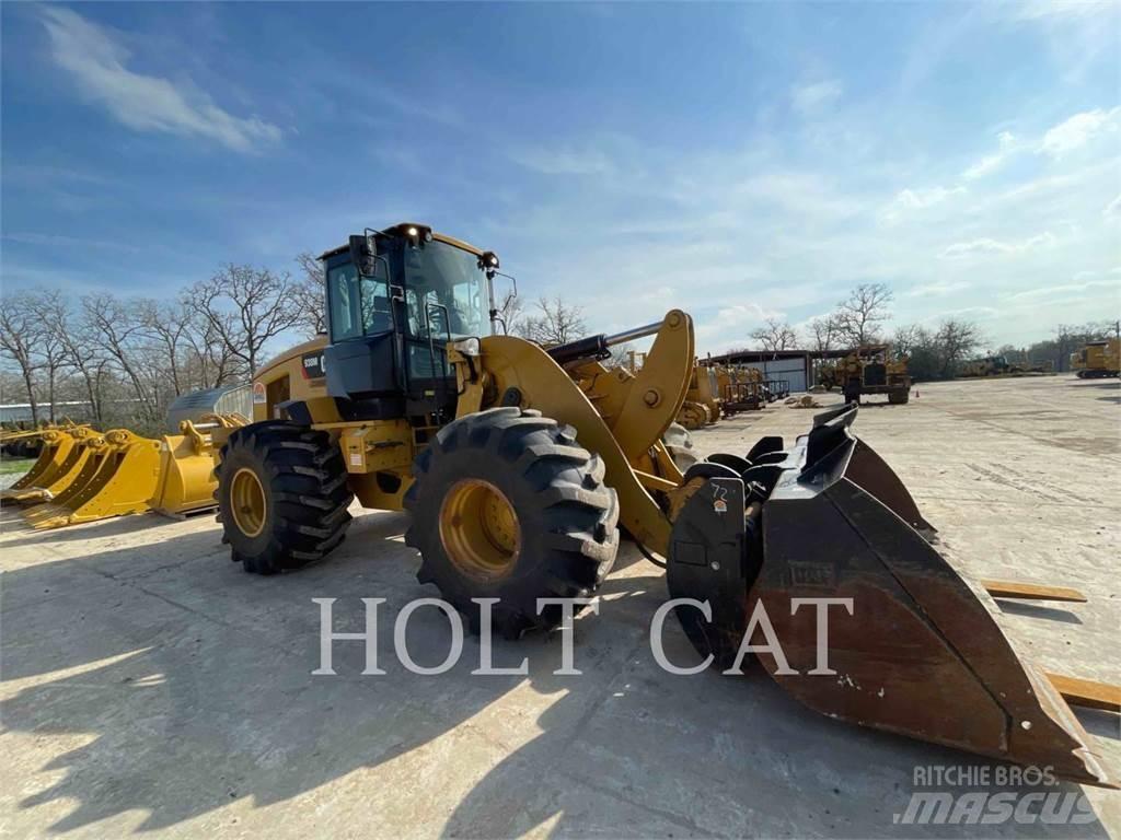 CAT 938M Radlader
