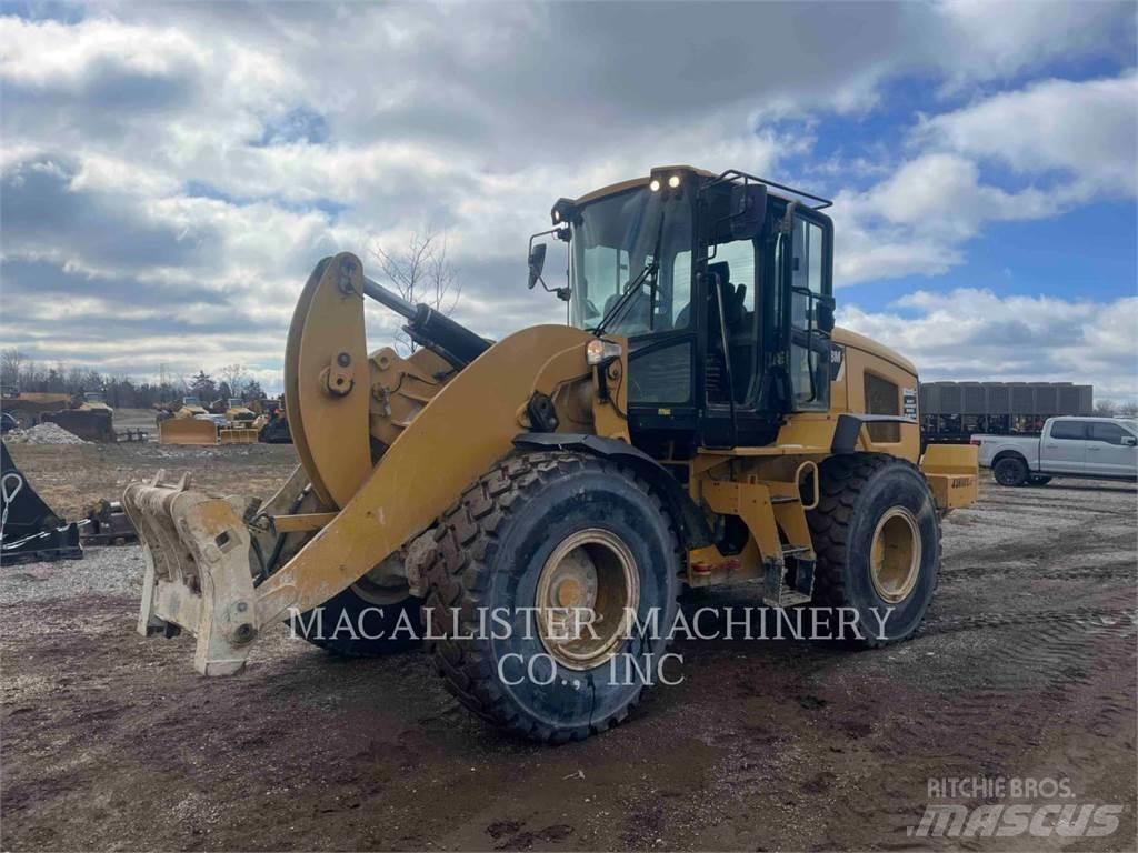 CAT 938M Radlader