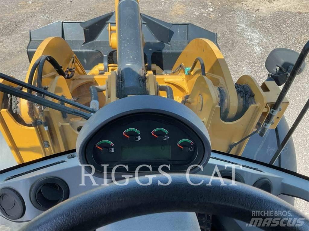 CAT 938M Radlader