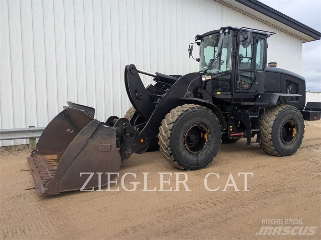 CAT 938M Radlader