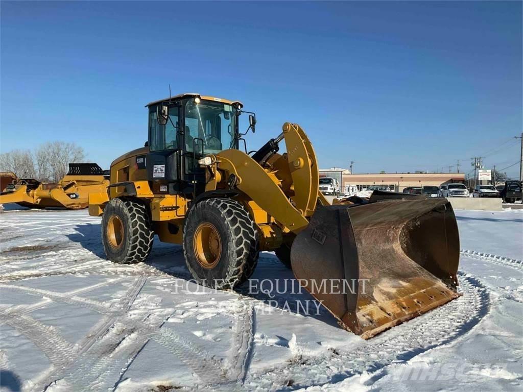 CAT 938M Radlader