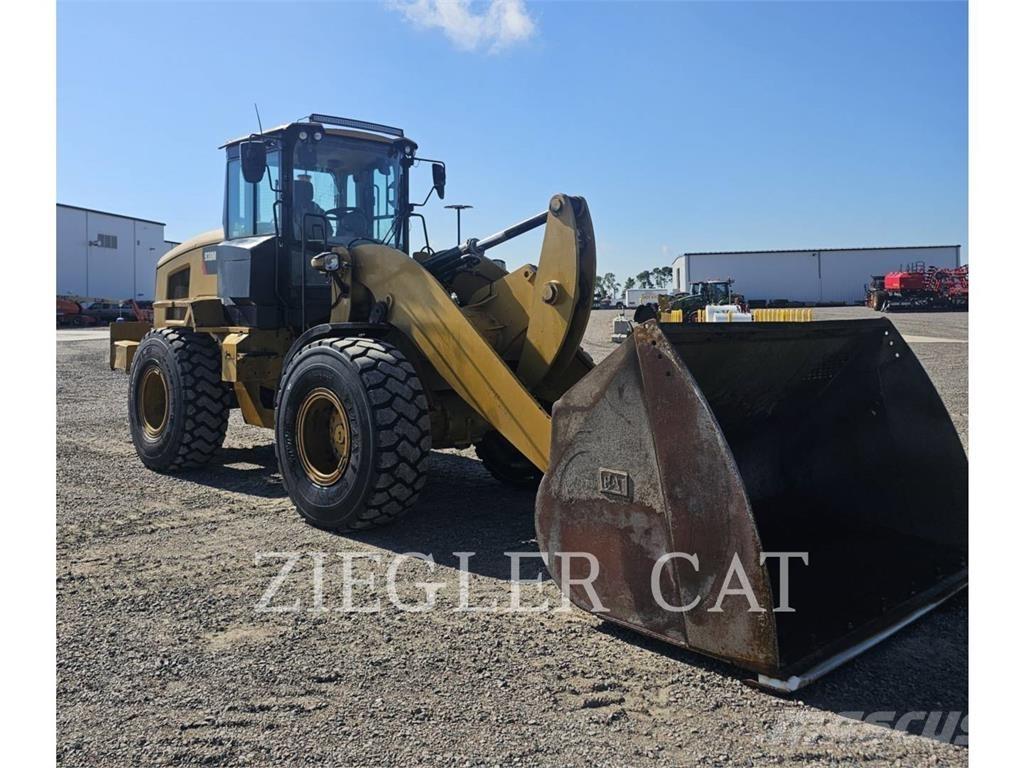 CAT 938M Radlader