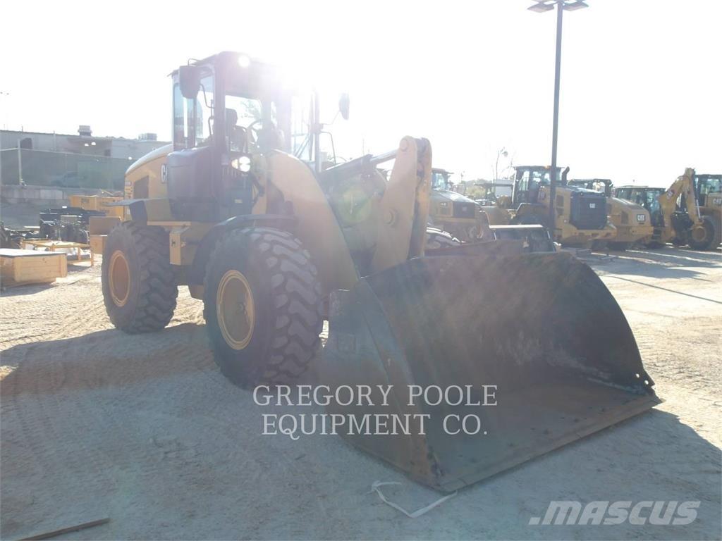 CAT 938M Radlader