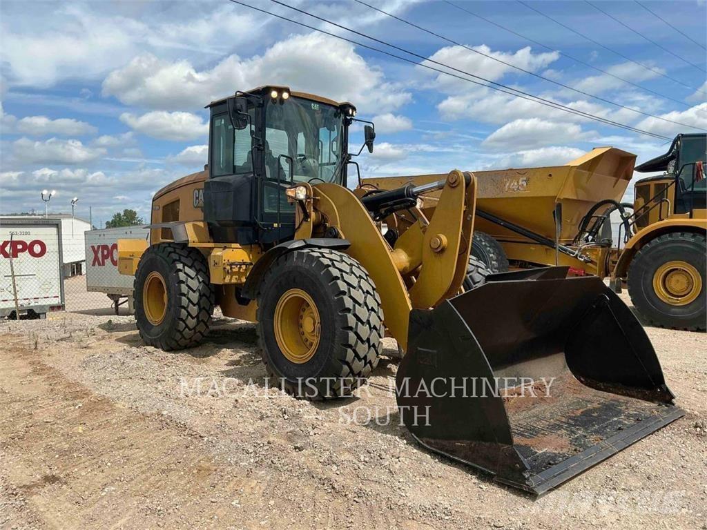CAT 938M Radlader