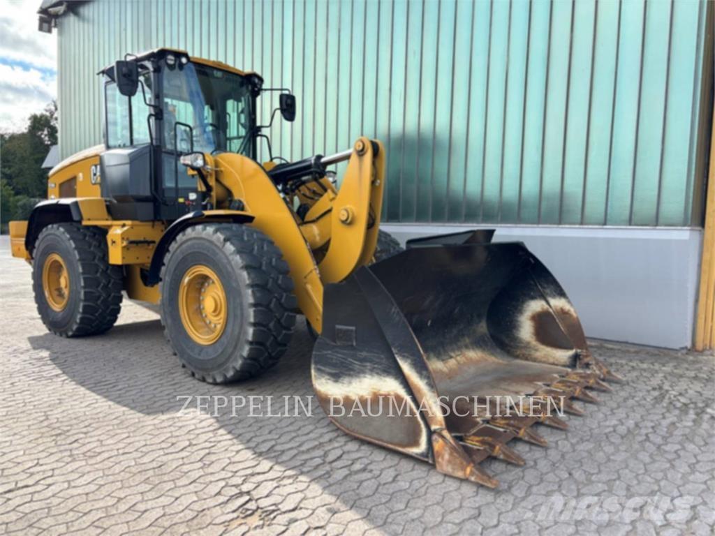 CAT 938M Radlader